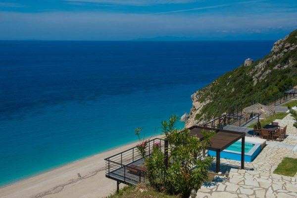 Luxury Sea-view Lefkada Villas | Milos Bay Agios Nikitas